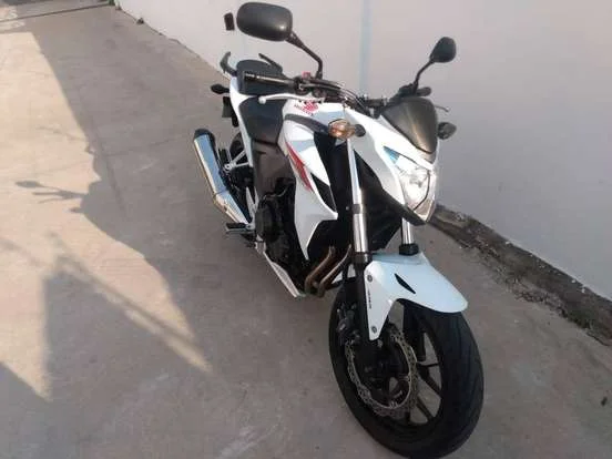 HONDA CB 500F