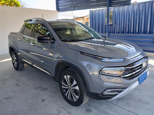 Veículo: FIAT TORO VOLC AT9 4X4