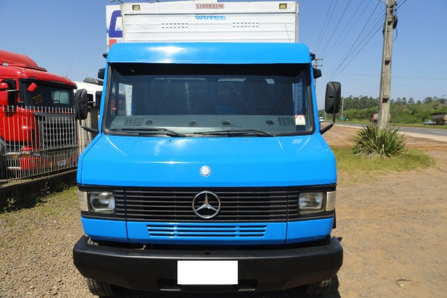 MERCEDES BENZ M10 Ano 2010  